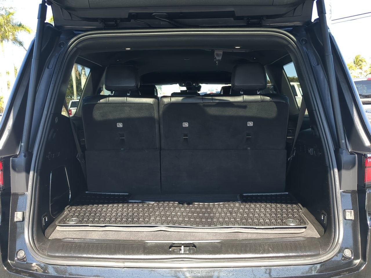 2022 Jeep Wagoneer Series II