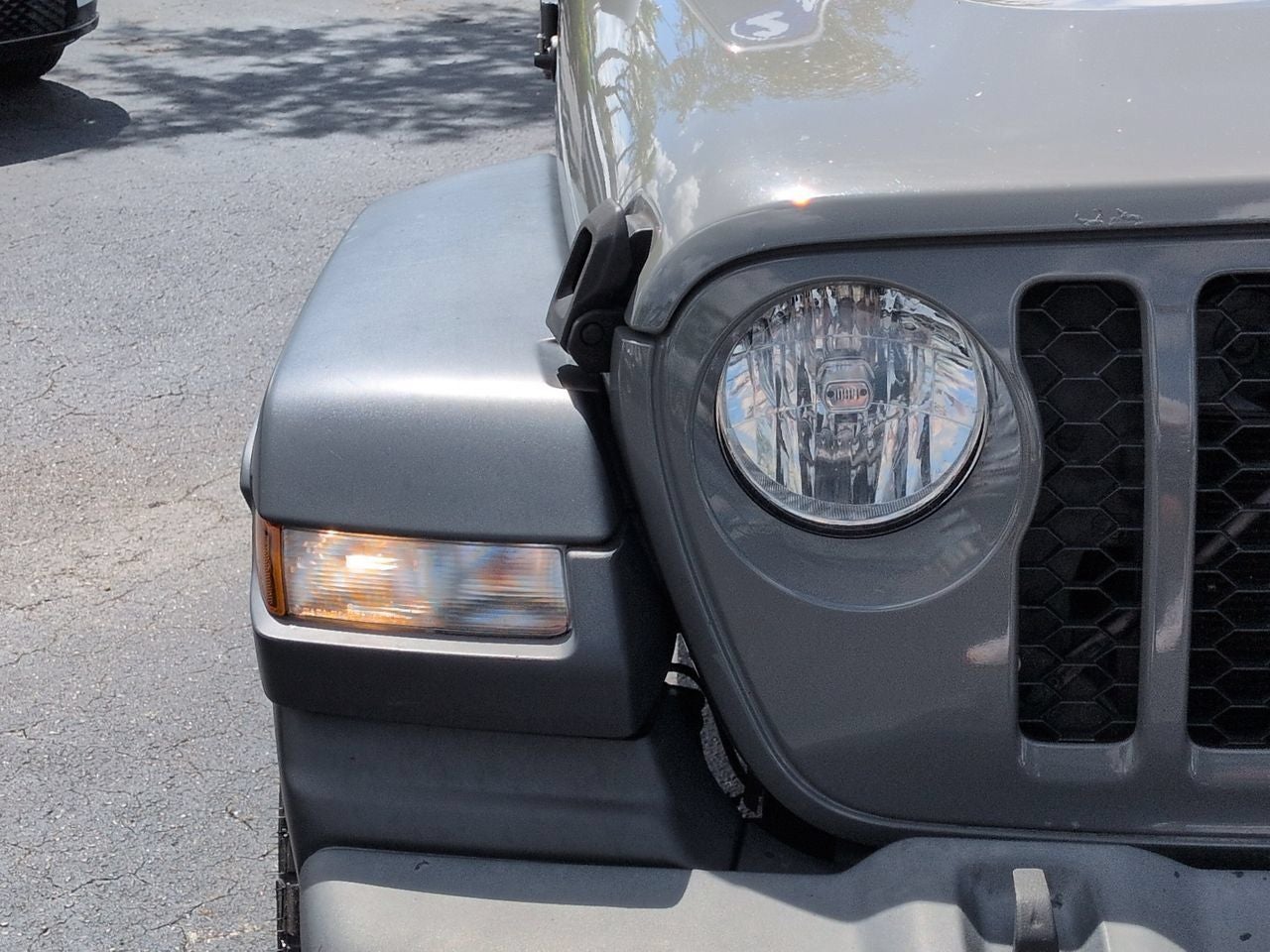 2021 Jeep Gladiator Sport