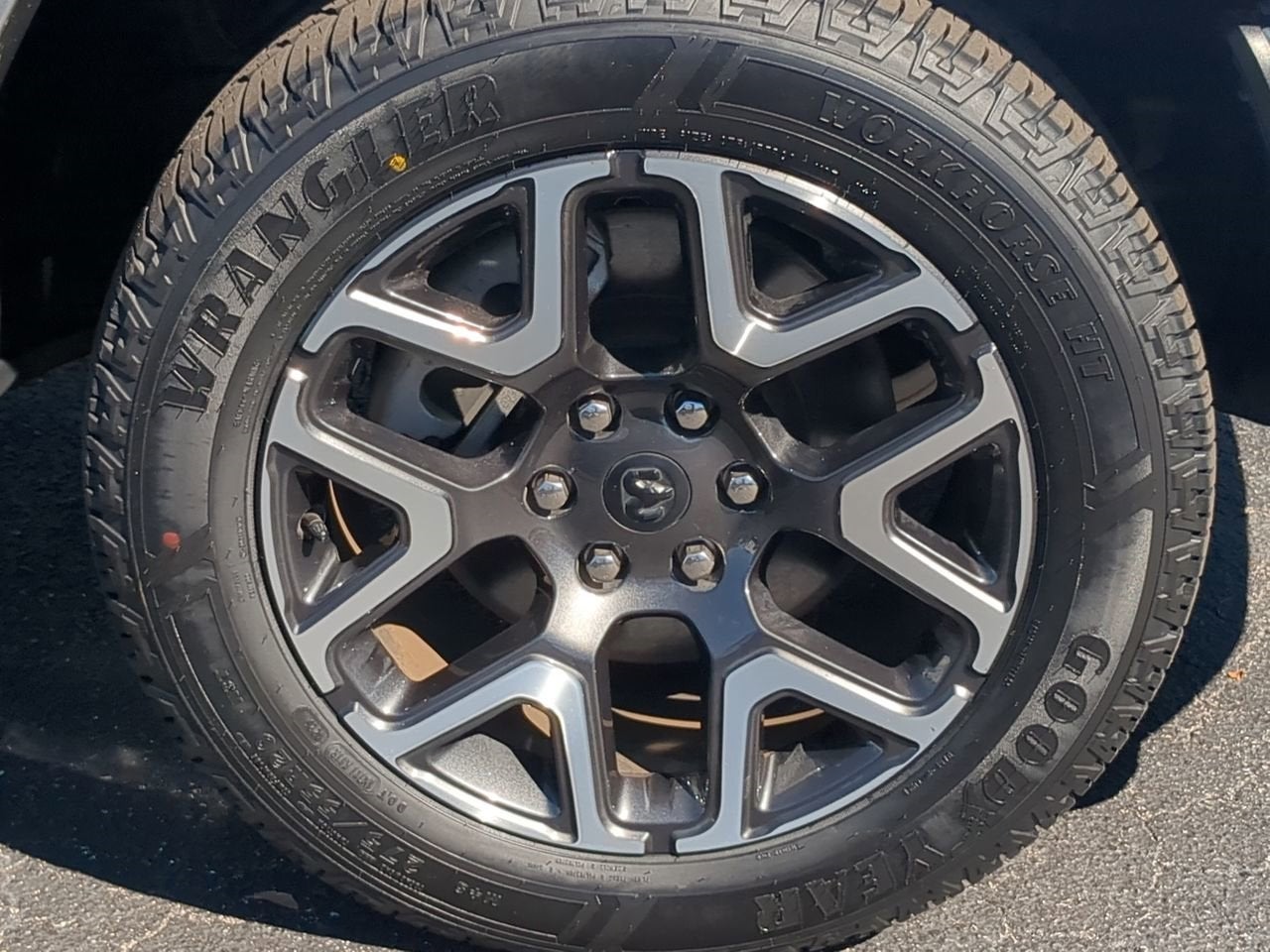 2025 RAM 1500 Laramie