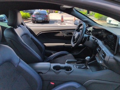 2025 Ford Mustang Dark Horse