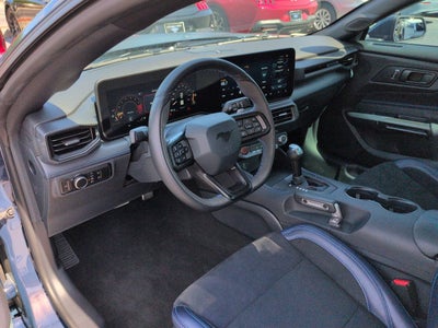 2025 Ford Mustang Dark Horse
