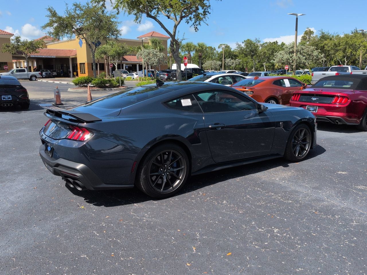 2025 Ford Mustang Dark Horse