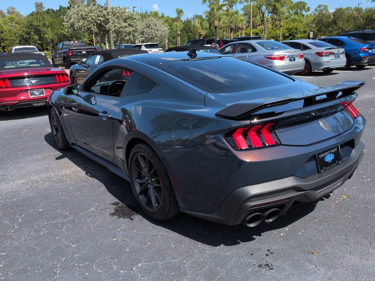 2025 Ford Mustang Dark Horse