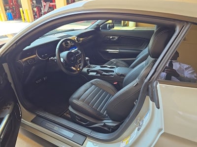 2022 Ford Mustang Mach 1
