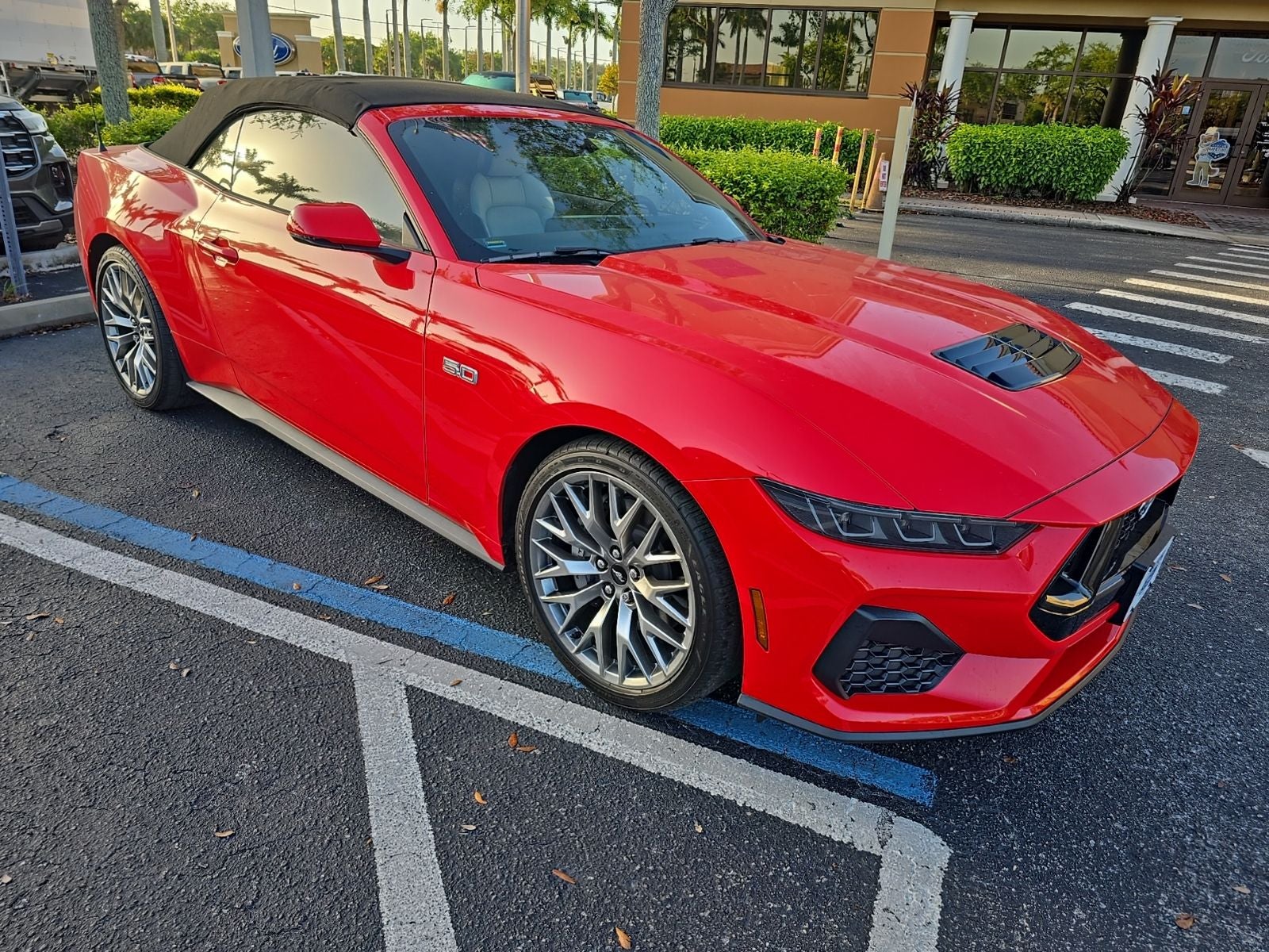 2025 Ford Mustang GT Premium