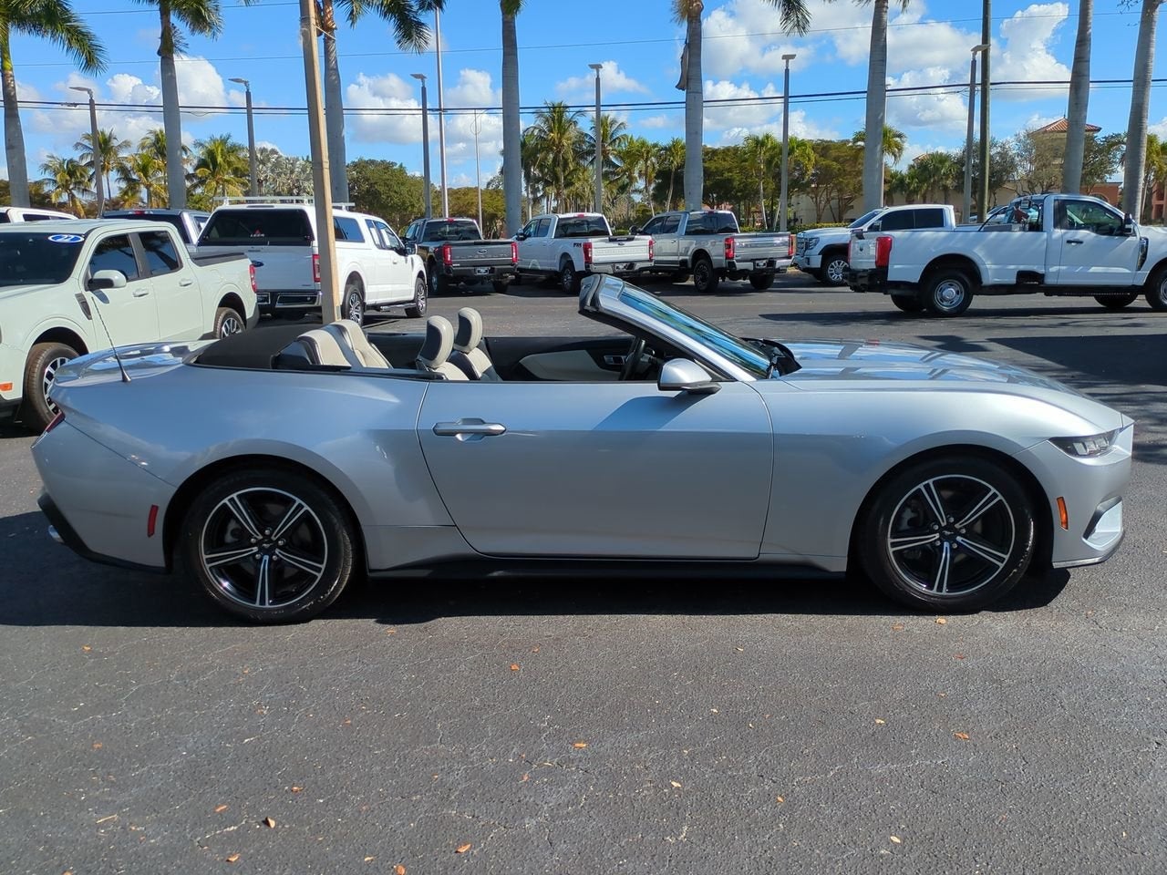 2024 Ford Mustang EcoBoost Premium