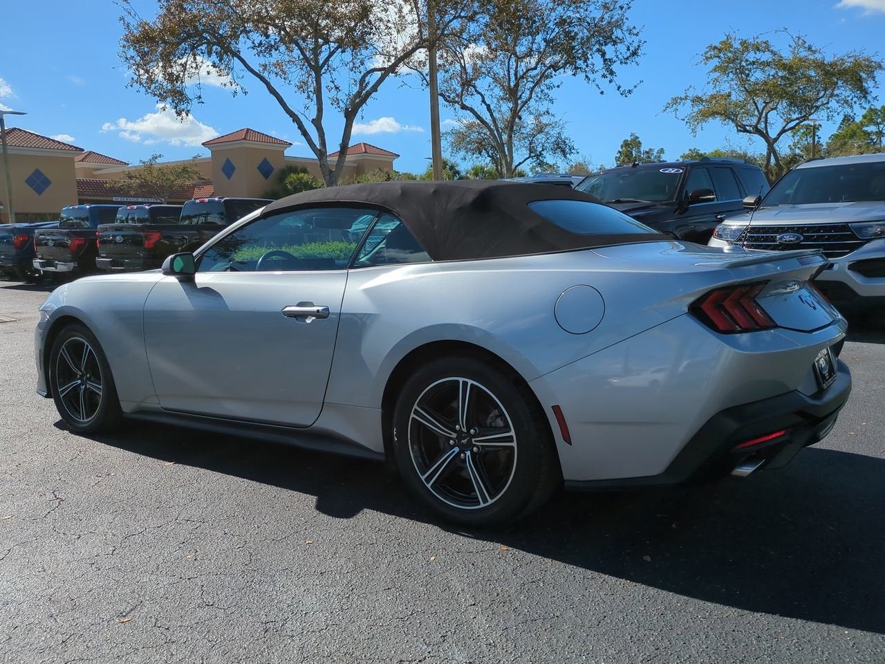 2024 Ford Mustang EcoBoost Premium