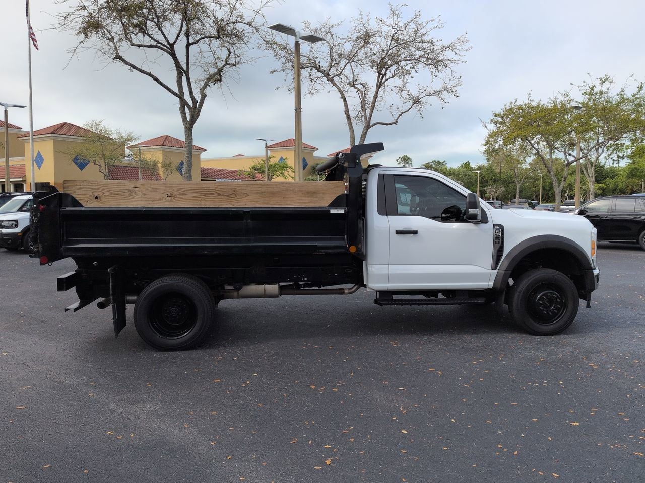 2023 Ford F-550SD XL DRW