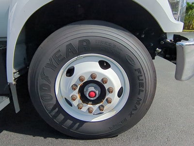 2025 Ford F-750SD Base