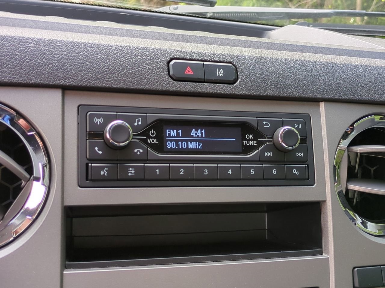 2025 Ford F-750SD Base