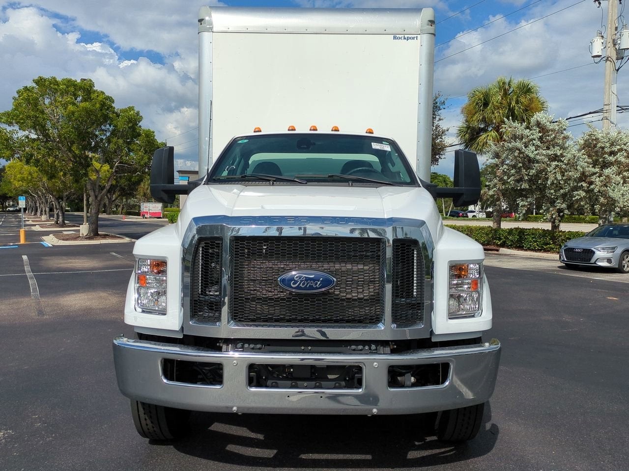 2025 Ford F-750SD Base