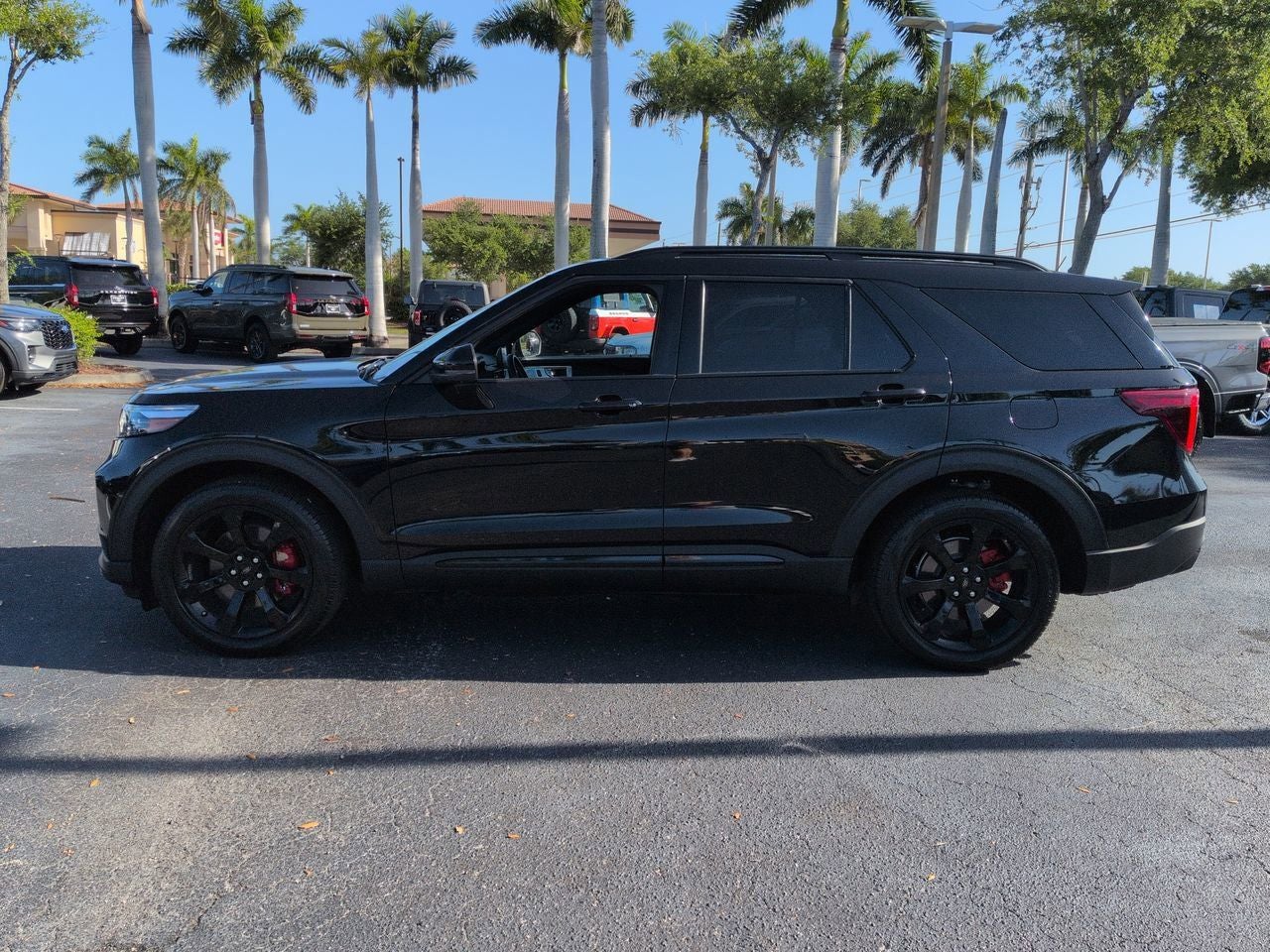 2023 Ford Explorer ST