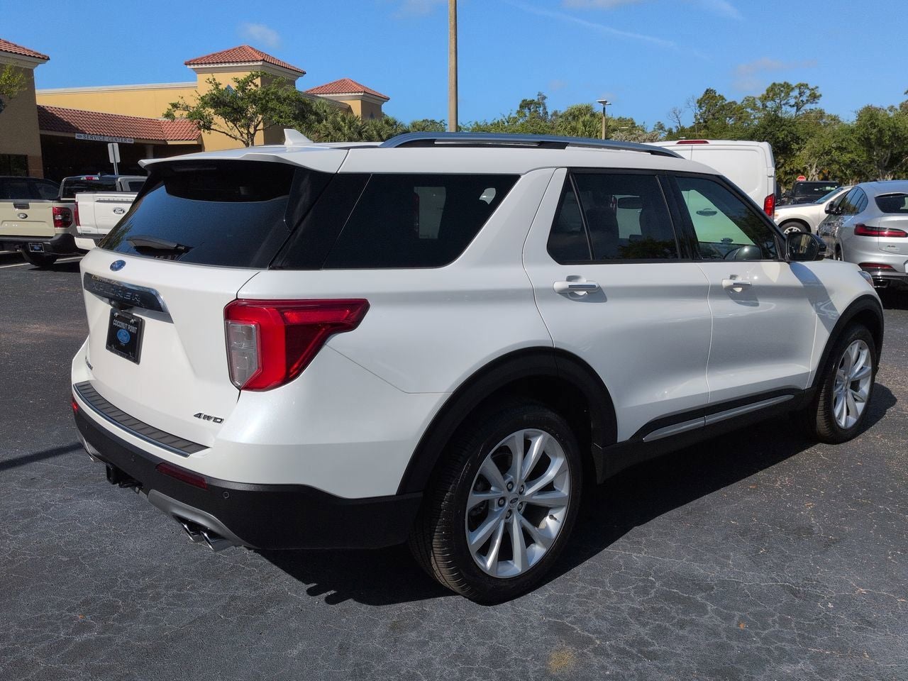 2024 Ford Explorer Platinum