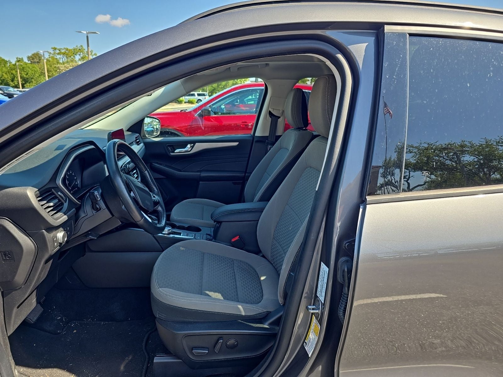 2021 Ford Escape Hybrid SE