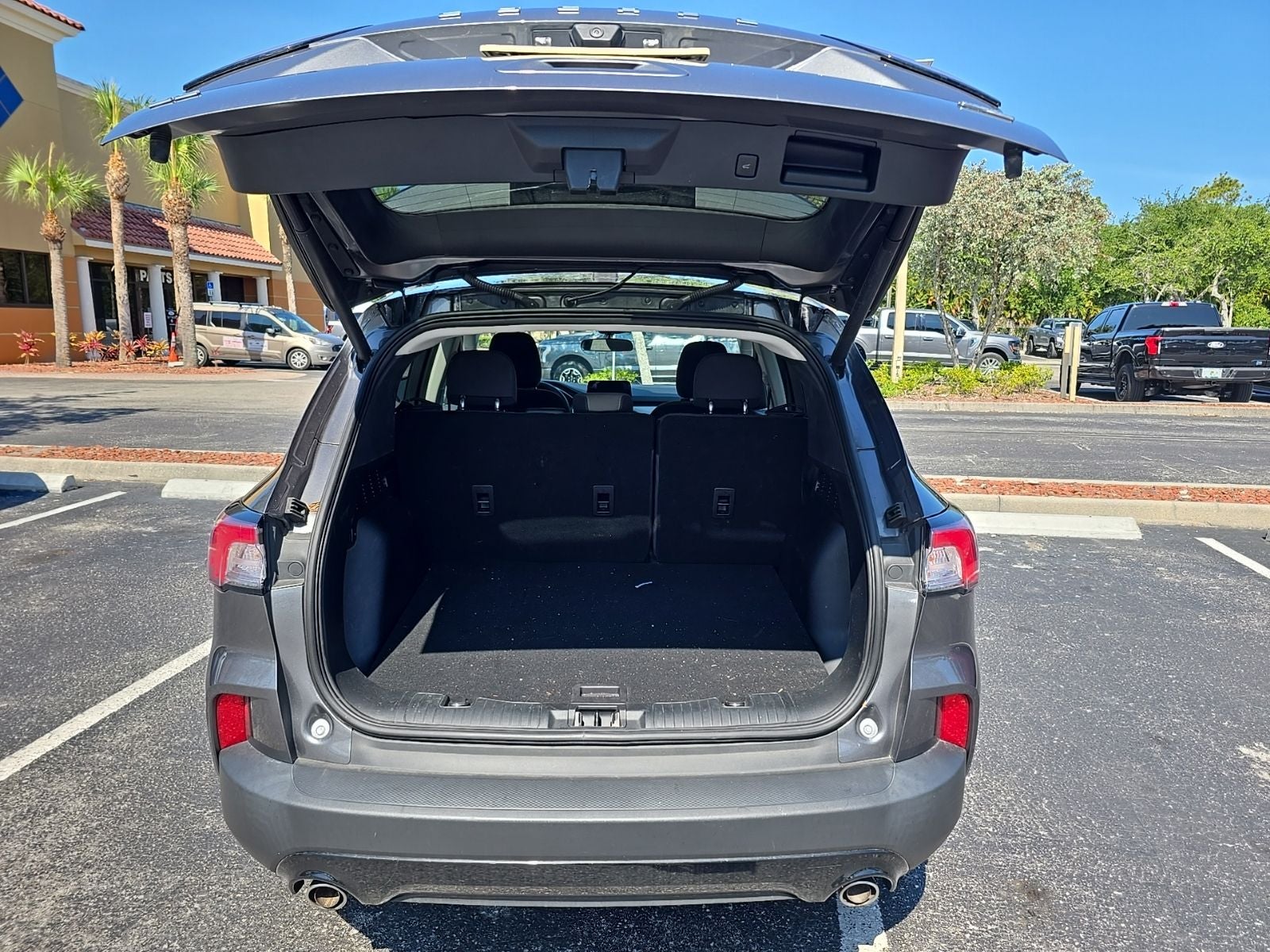 2021 Ford Escape Hybrid SE