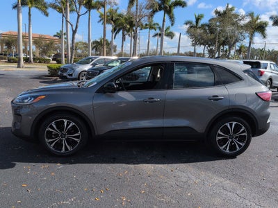 2022 Ford Escape SE