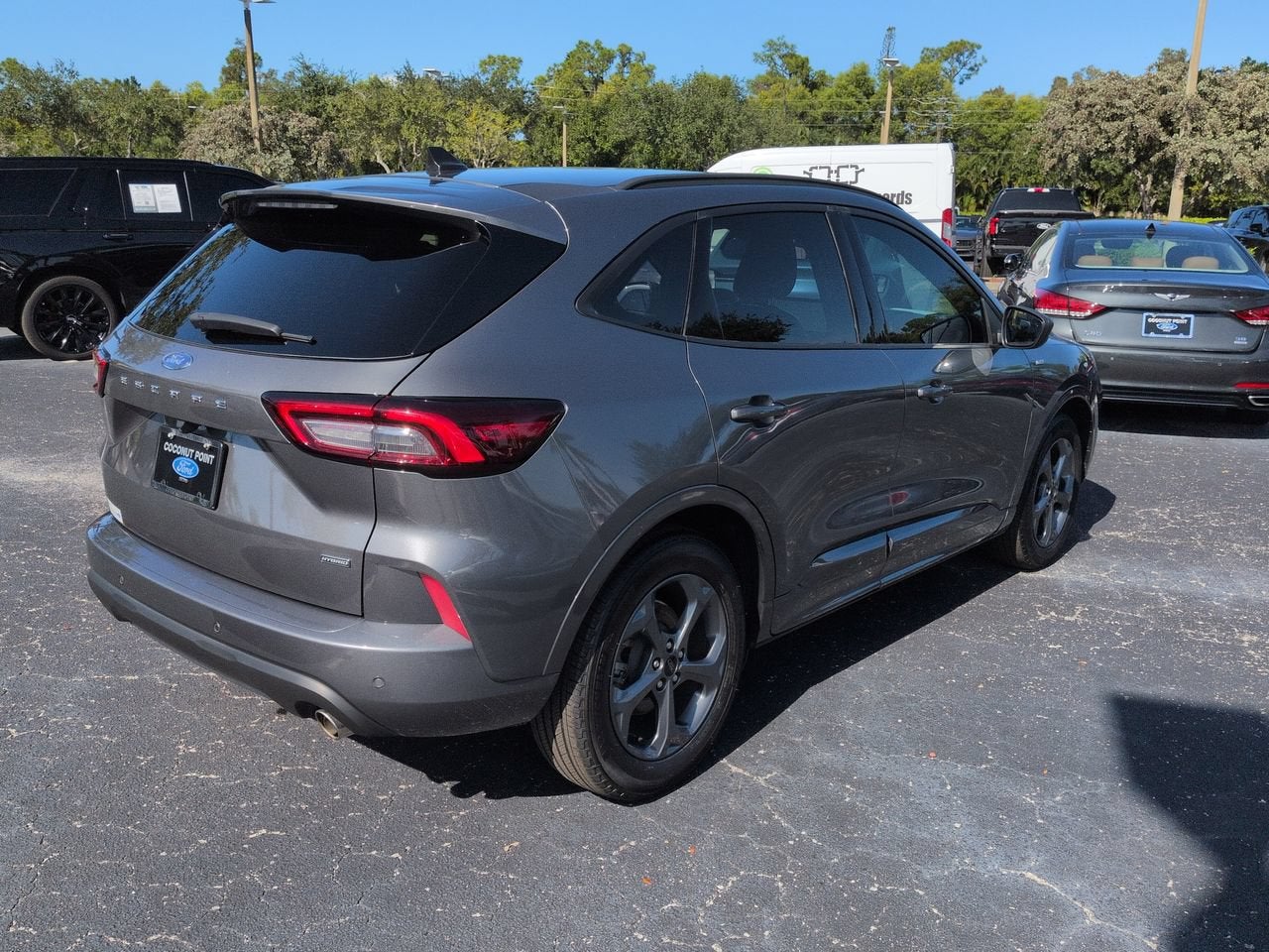 2024 Ford Escape Hybrid ST-Line
