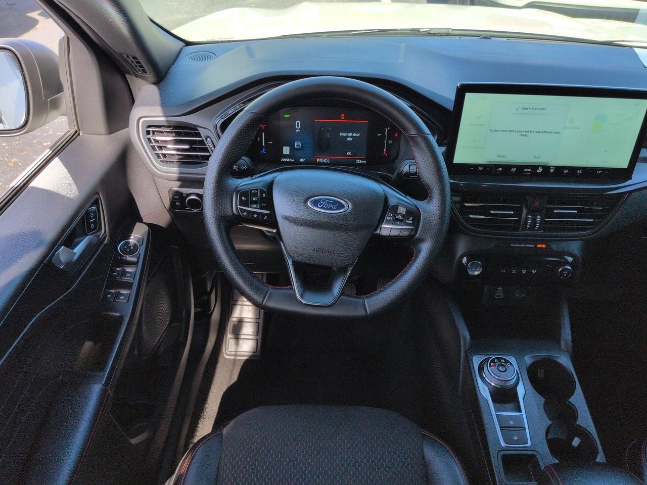 2025 Ford Escape Hybrid ST-Line