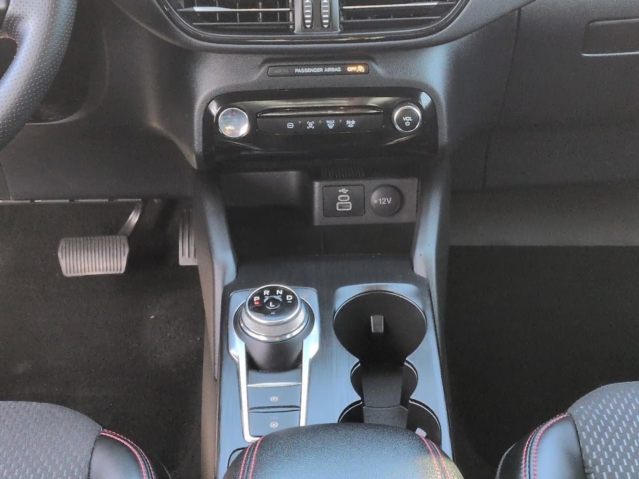 2025 Ford Escape Hybrid ST-Line