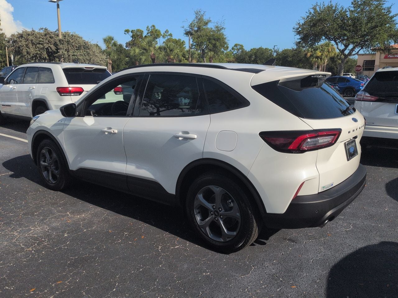 2025 Ford Escape Hybrid ST-Line