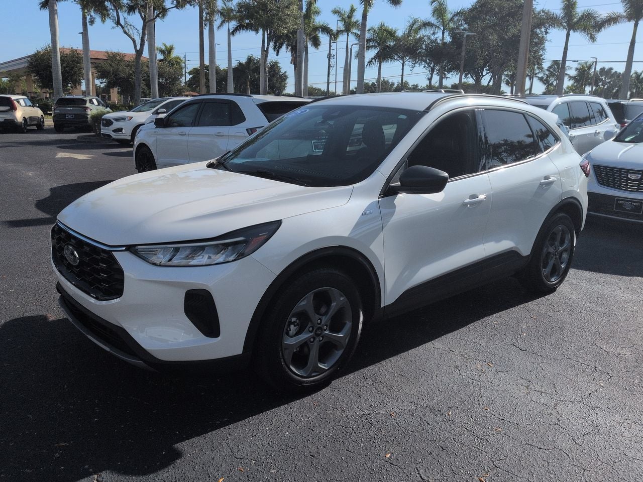 2025 Ford Escape Hybrid ST-Line