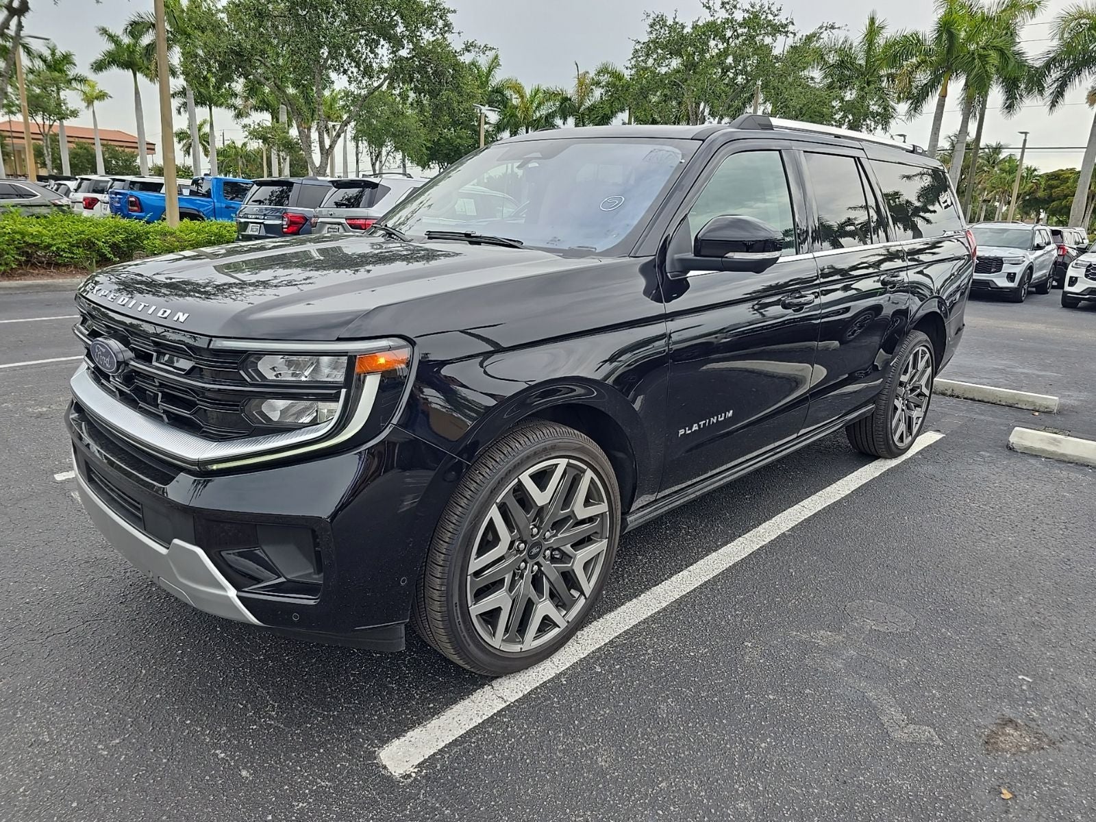 2025 Ford Expedition Max Platinum