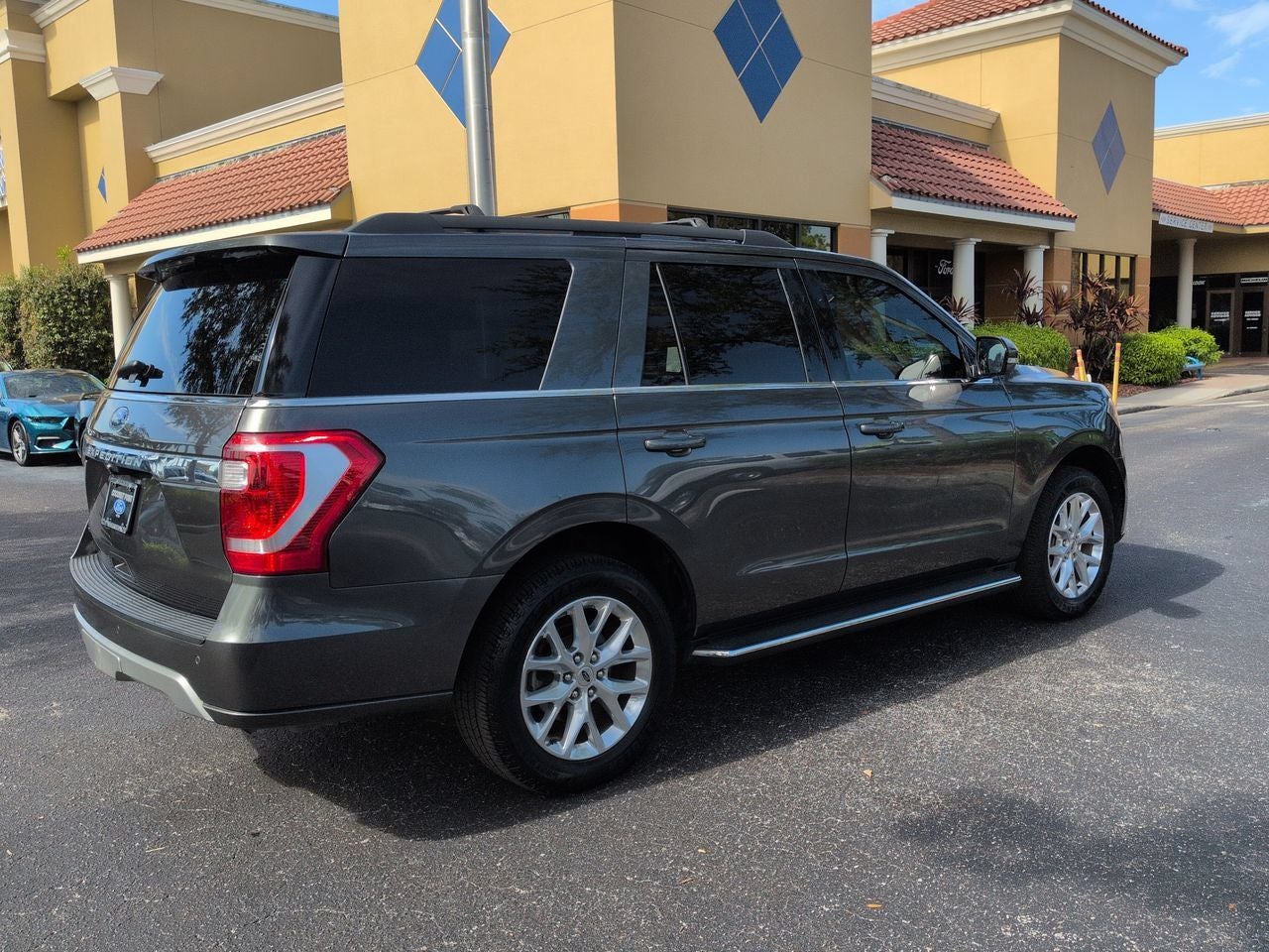 2021 Ford Expedition XLT