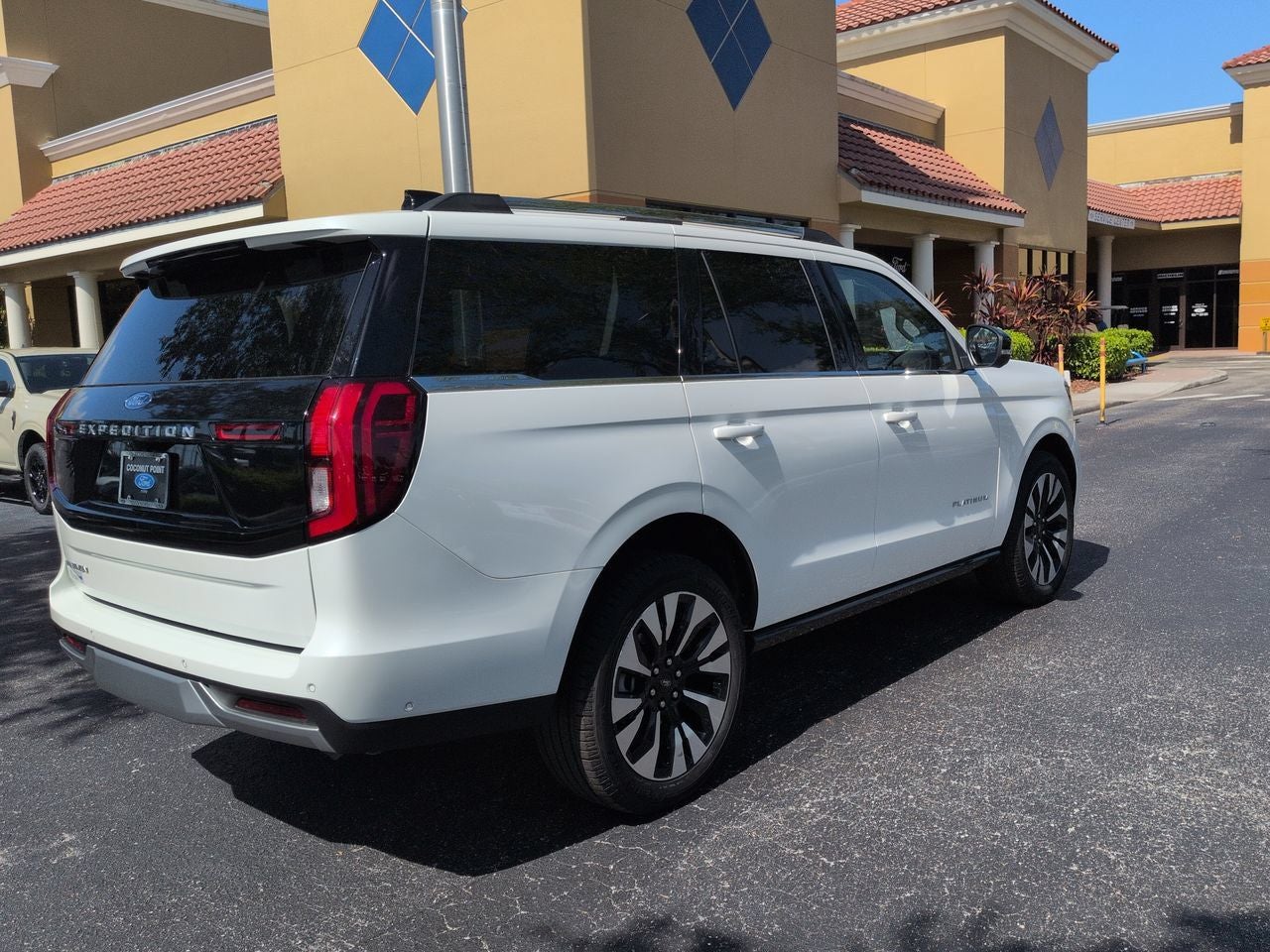 2025 Ford Expedition Platinum