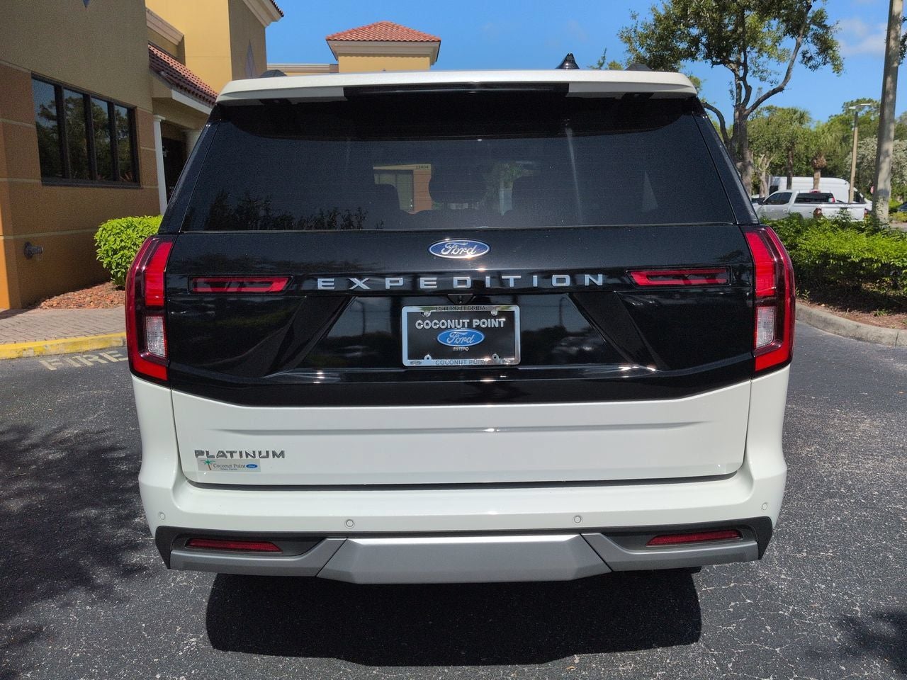 2025 Ford Expedition Platinum