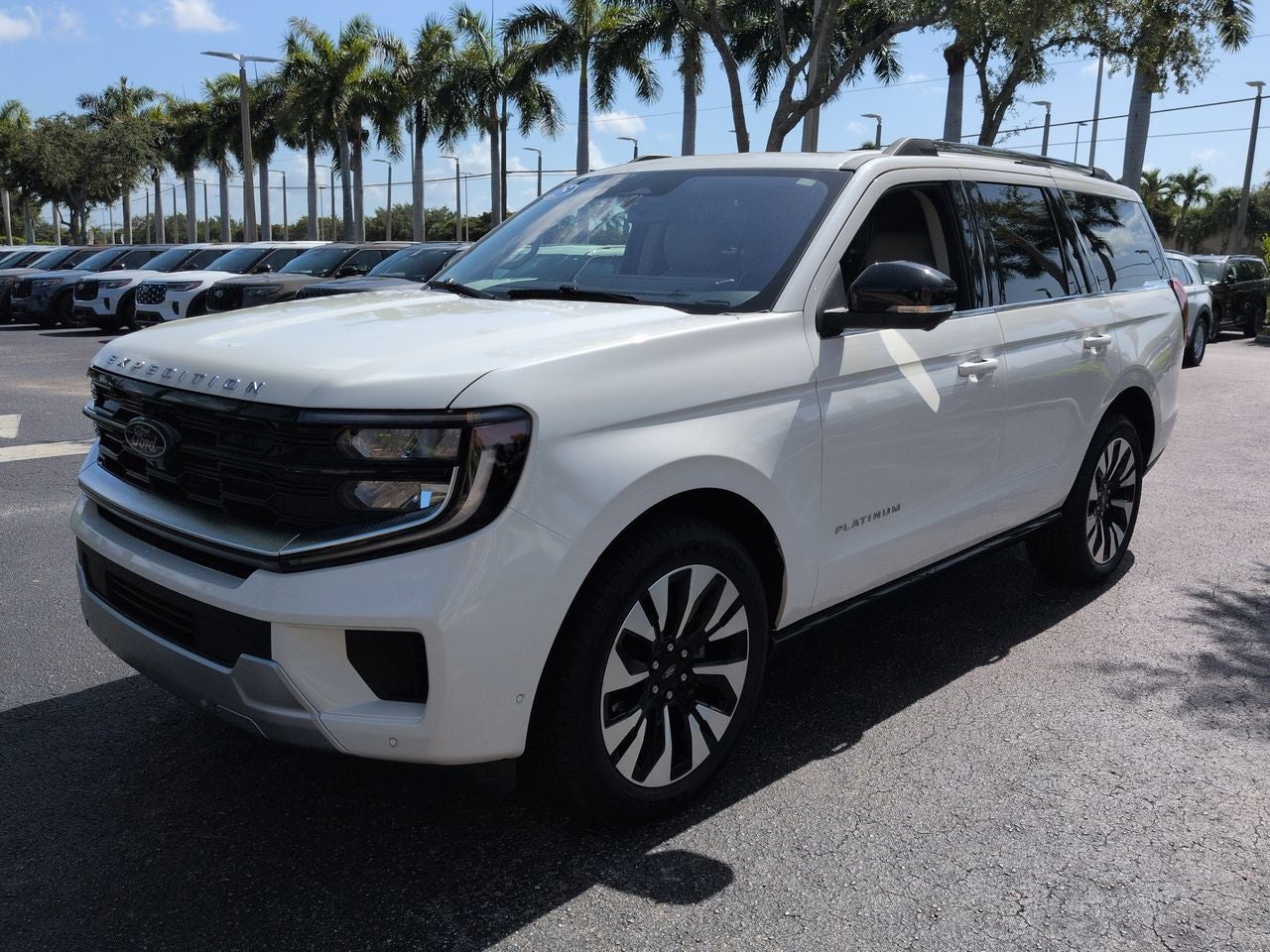 2025 Ford Expedition Platinum