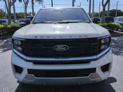 2025 Ford Expedition Platinum