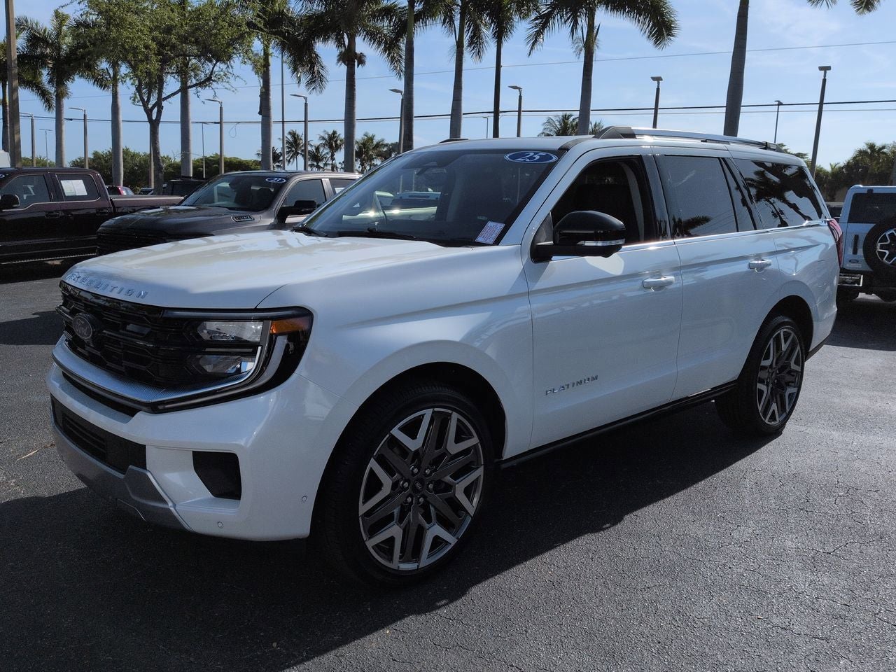 2025 Ford Expedition Platinum
