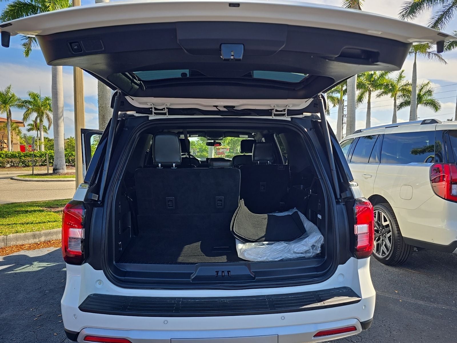 2023 Ford Expedition Timberline