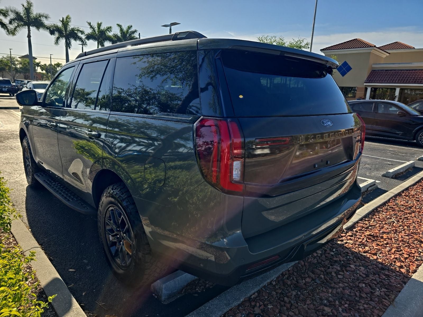 2025 Ford Expedition Tremor