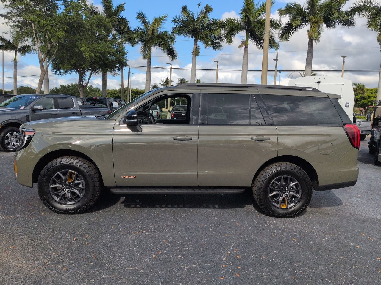 2025 Ford Expedition Tremor