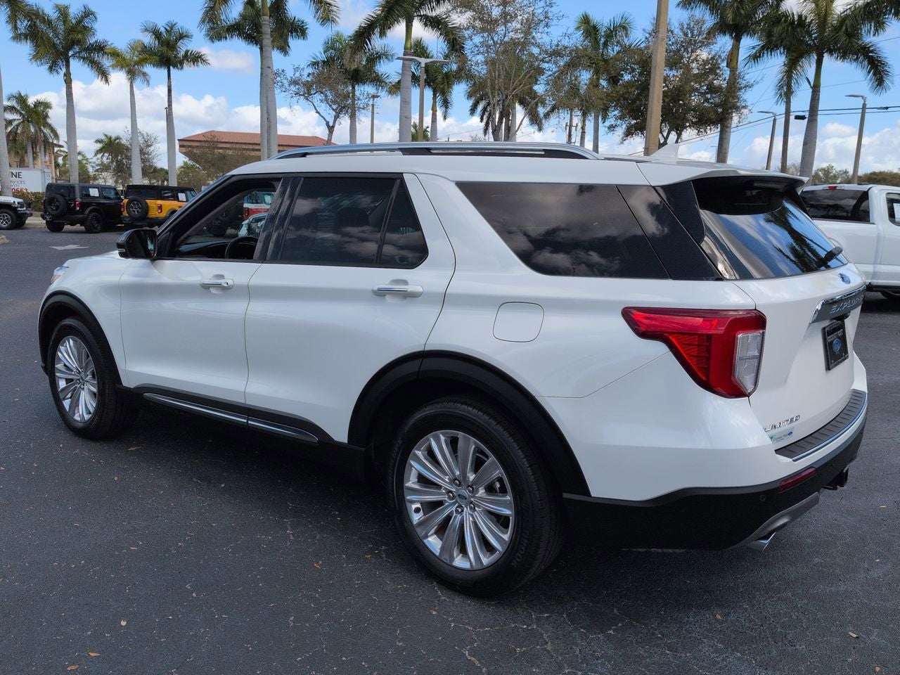 2023 Ford Explorer Limited