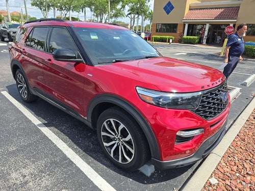 2023 Ford Explorer ST-Line