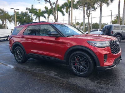 2025 Ford Explorer ST