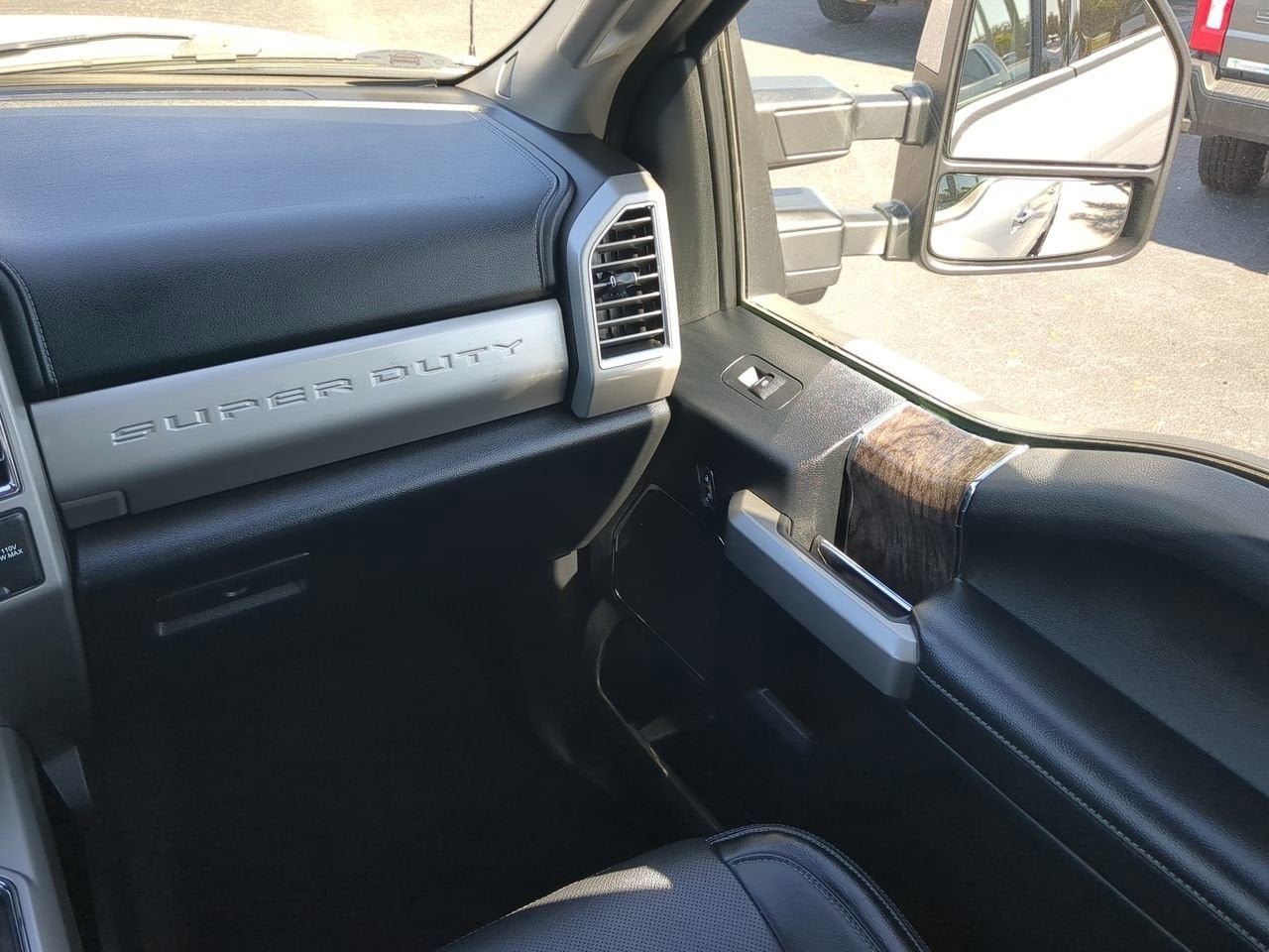 2017 Ford F-250SD Lariat