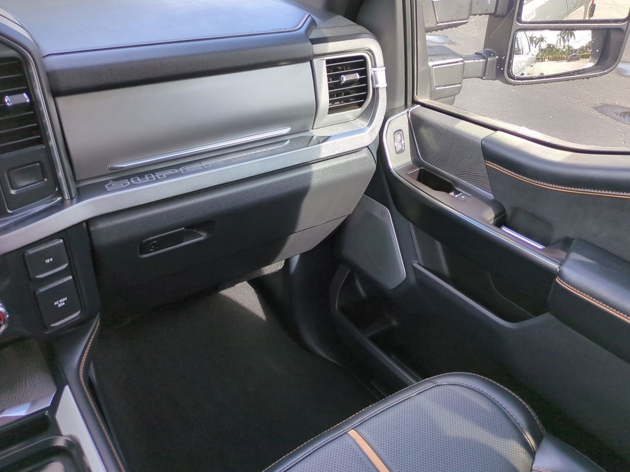 2024 Ford F-250SD Platinum