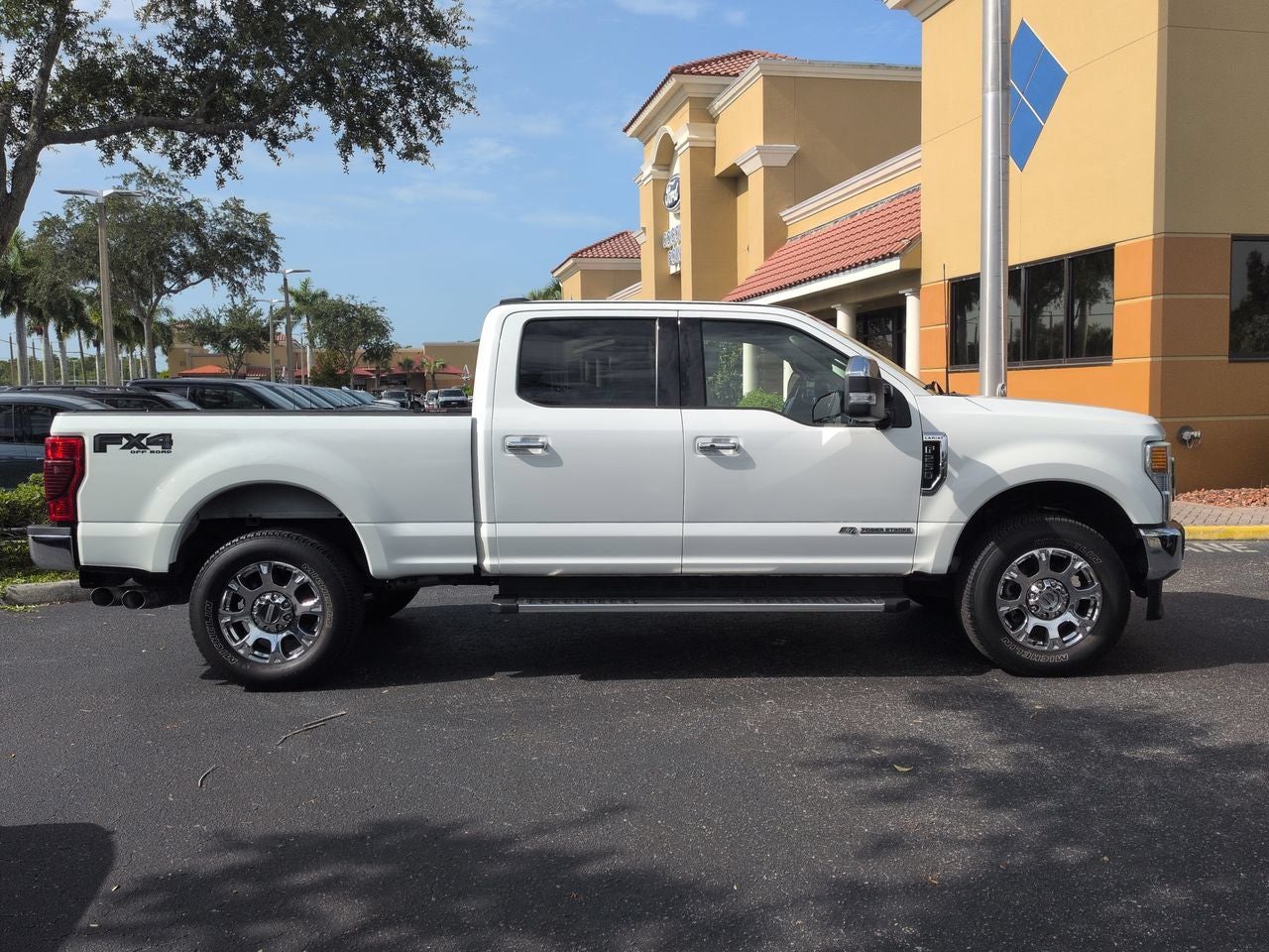 2022 Ford F-250SD Lariat