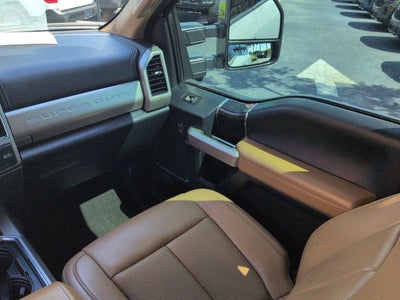 2022 Ford F-250SD Lariat