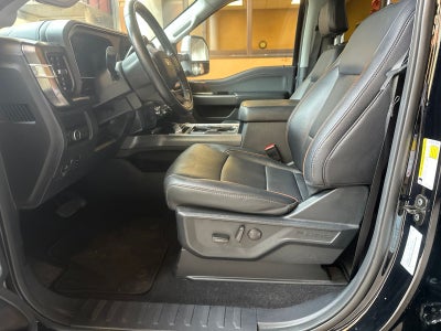 2025 Ford F-350SD Lariat H. OUTPUT