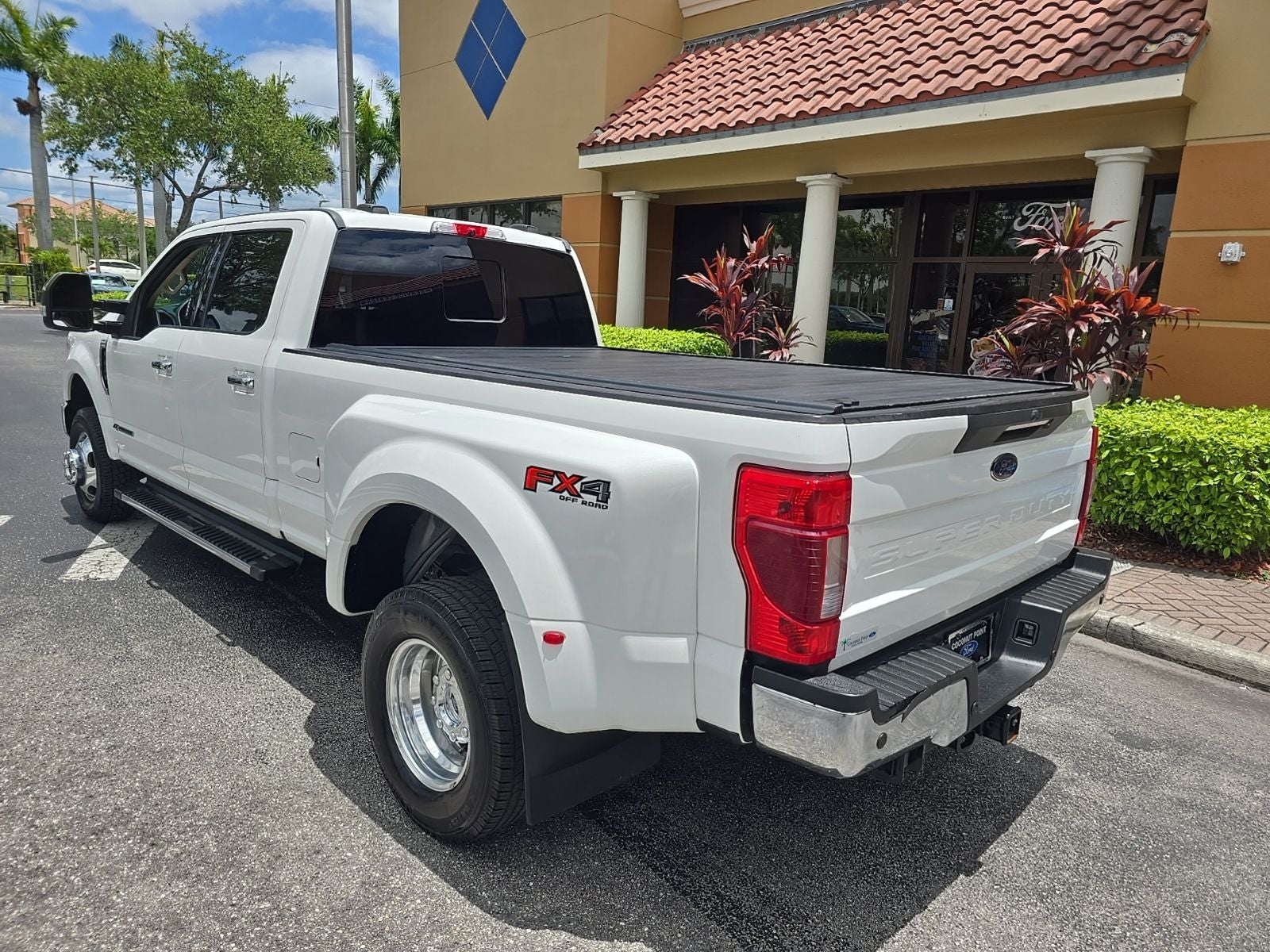 2020 Ford F-350SD Lariat