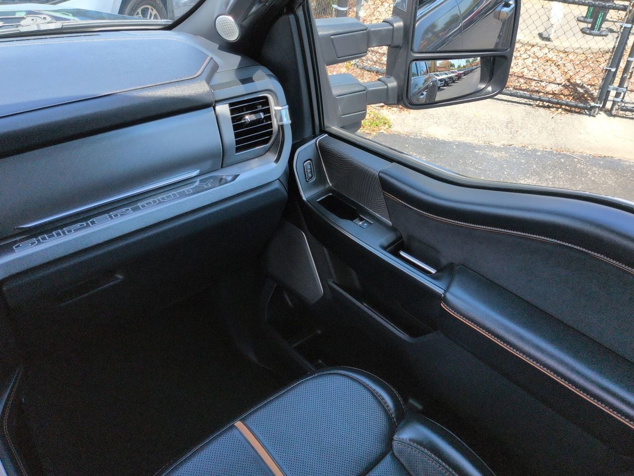 2024 Ford F-450SD Platinum DRW