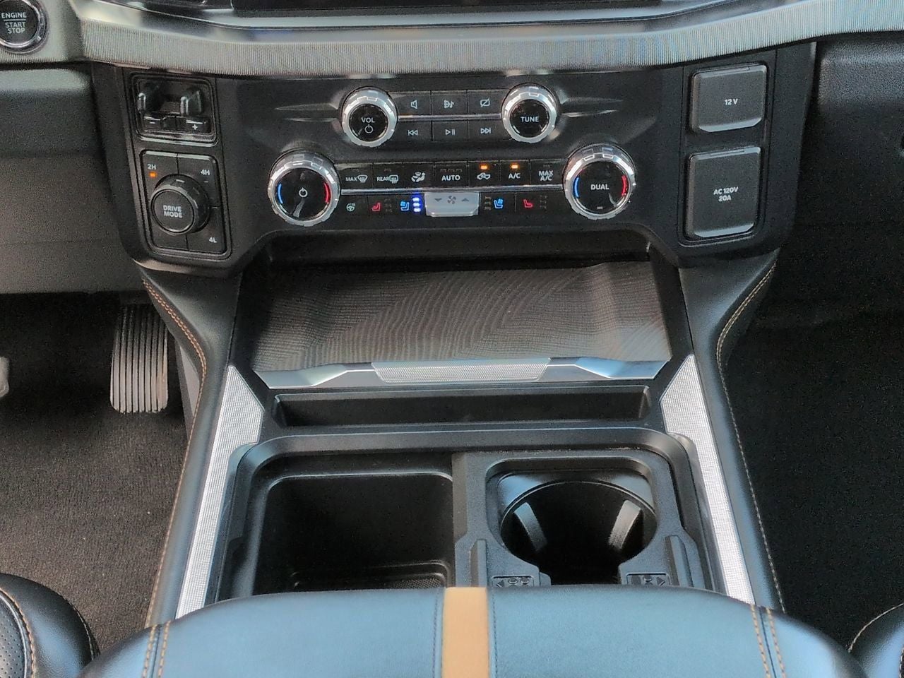2024 Ford F-450SD Platinum DRW