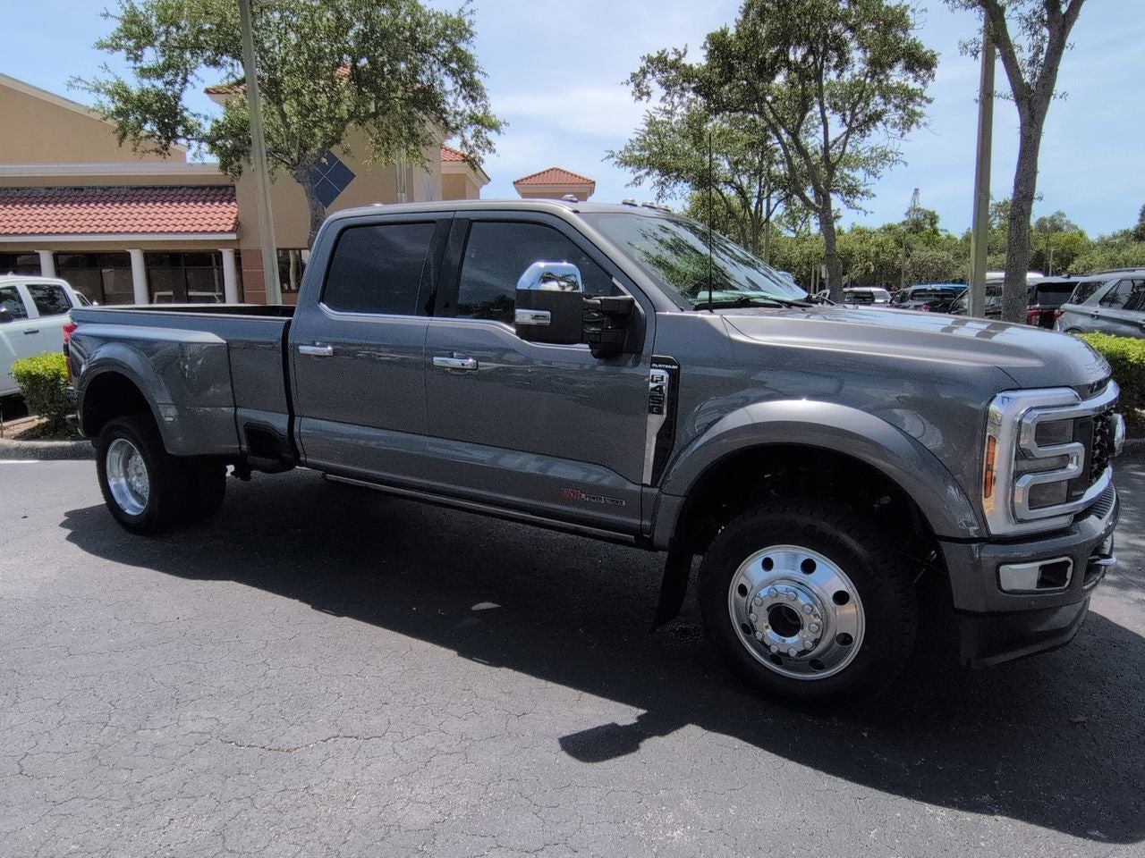 2024 Ford F-450SD Platinum DRW