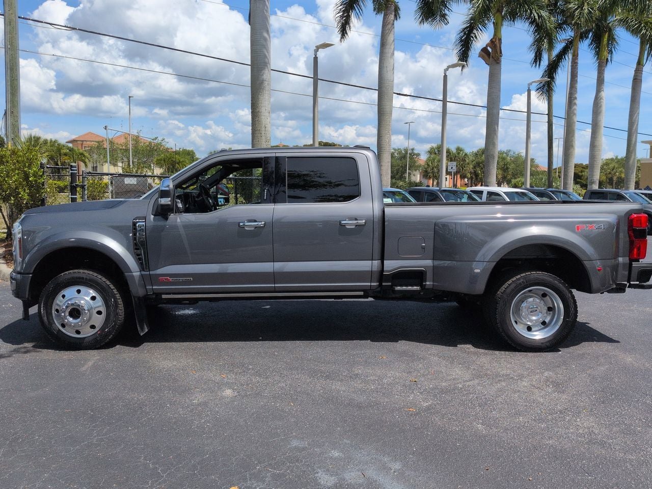 2024 Ford F-450SD Platinum DRW