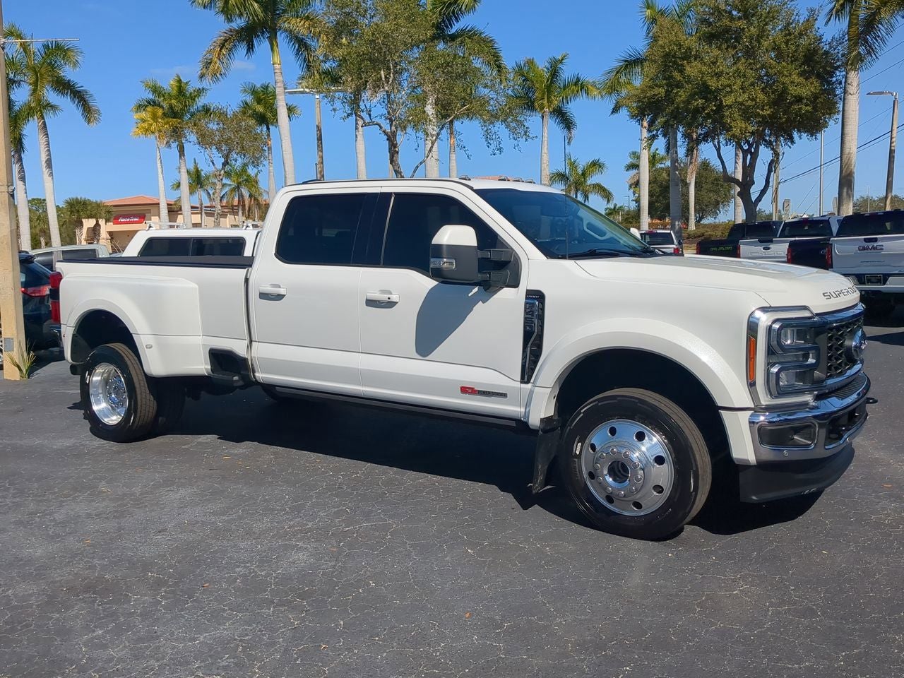 2023 Ford F-450SD Lariat DRW