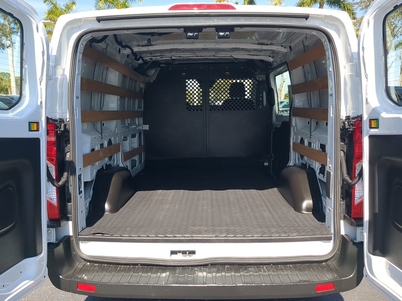 2024 Ford Transit-250 Base